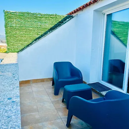Apartment 2 Bedroom With Terrace