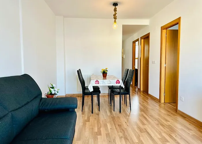 Apartment 2 Bedroom With Terrace